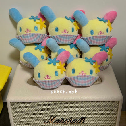 🇰🇷 USAHANA CUPCAKE KEYRING
