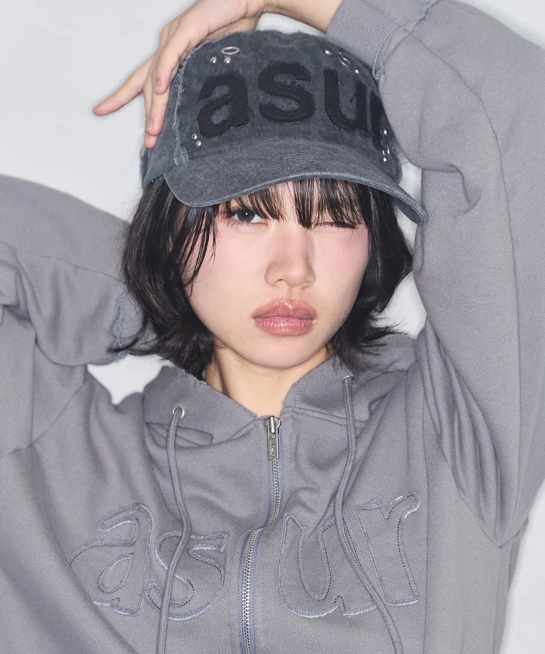 AU PIERCE BALL CAP (CHARCOAL)