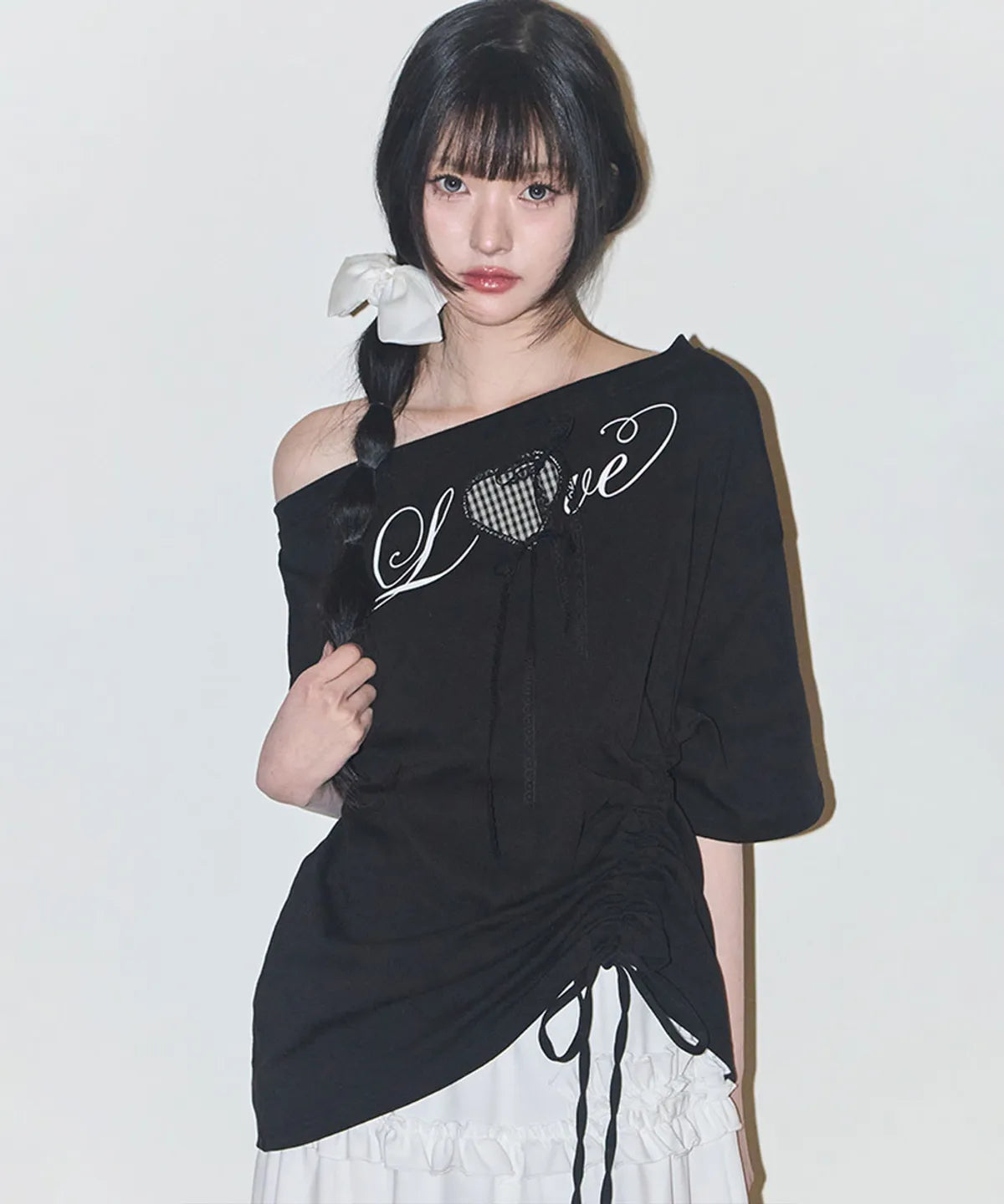 LOVE ONE SHOULDER OVERFIT T-SHIRT (BLACK)