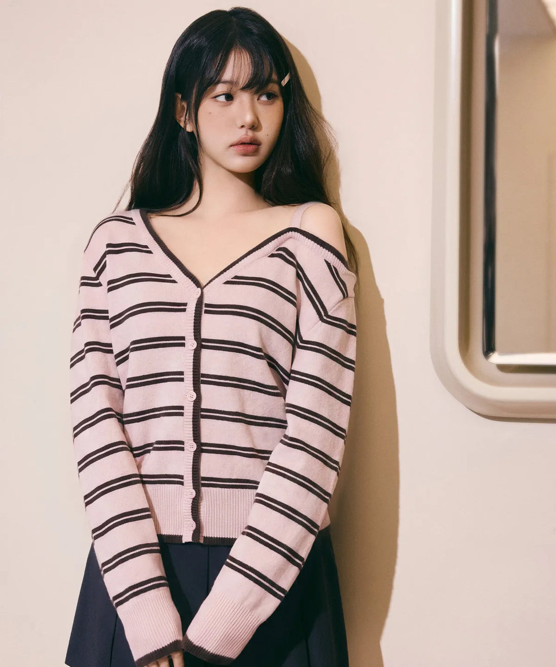 ONE OFF SHOULDER STRIPE WOOL BLENDED CARDIGAN (PINK)