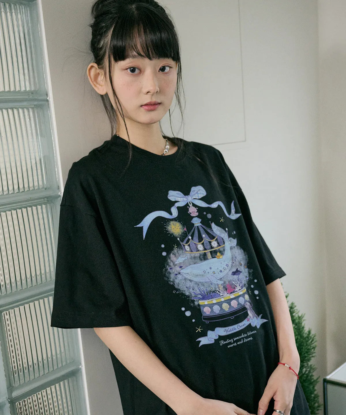 DTP RIBBON WHALE TSHIRT (BLACK)