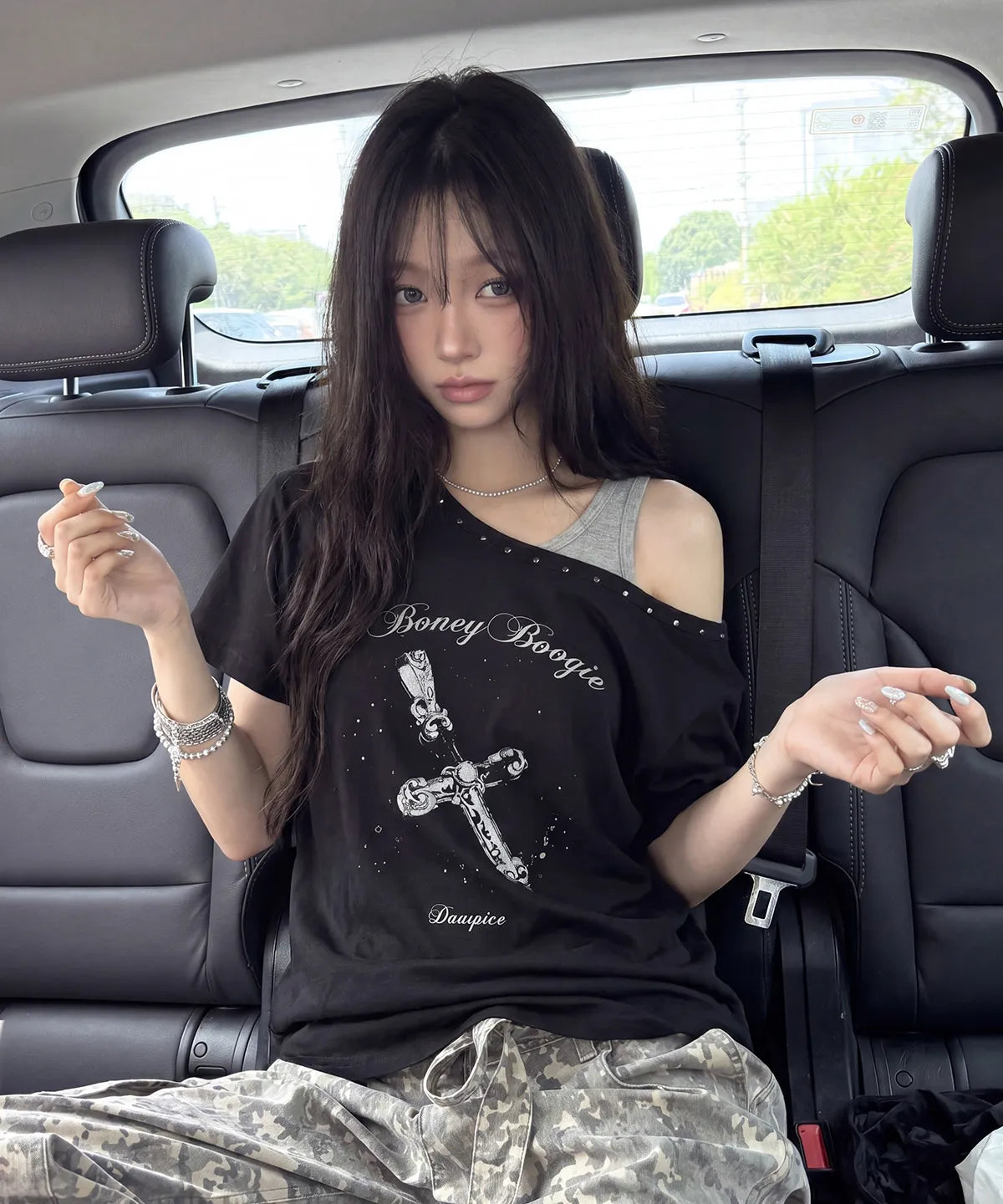 BB Layered One-Shoulder T-Shirt (Black)