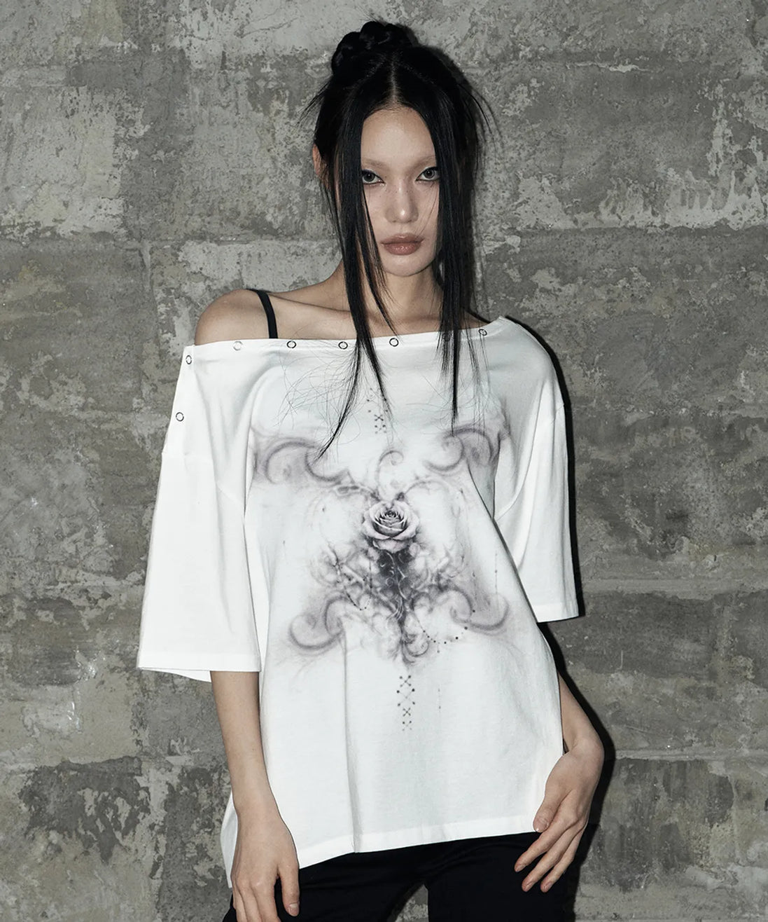 KITSCH ROSE SNAP T-SHIRT (WHITE)