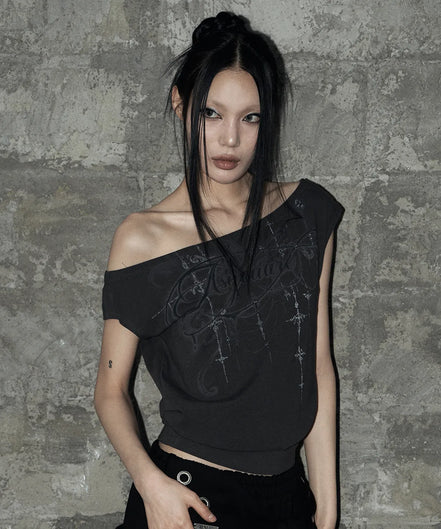 KITSCH DOLMAN OFF-SHOULDER TEE (CHARCOAL)