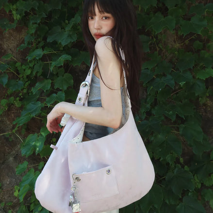 BUCKLE REVERSIBLE SHOULDER BAG (PINK)