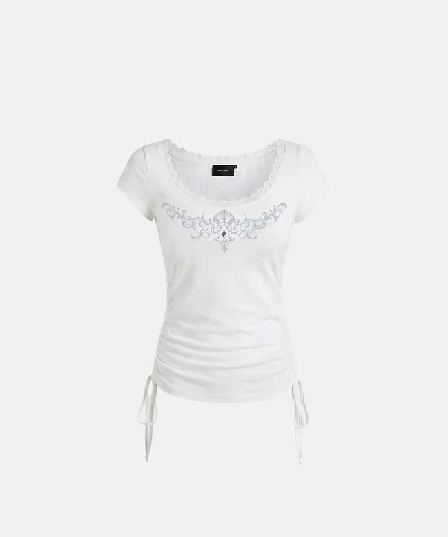 Rhinestone Emblem Lace Deep Round 1/2 T-Shirt (White)