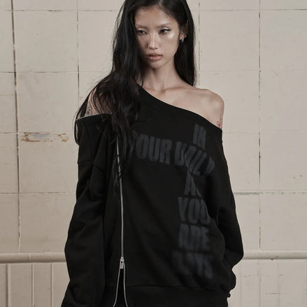 LINE OFF SHOULDER SWEATSHIRT (BLACK)