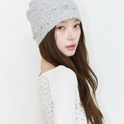 DRAWING EMBROIDERY BEANIE (GREY)