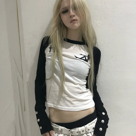 TRIGGER GIRL RAGLAN TEE (Slim Fit)
