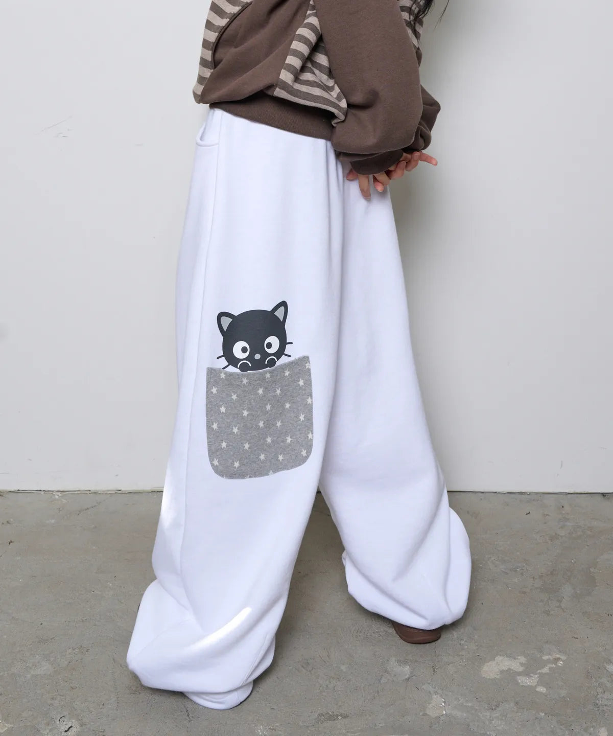 CHOCOCAT STAR POCKET PANTS - WHITE