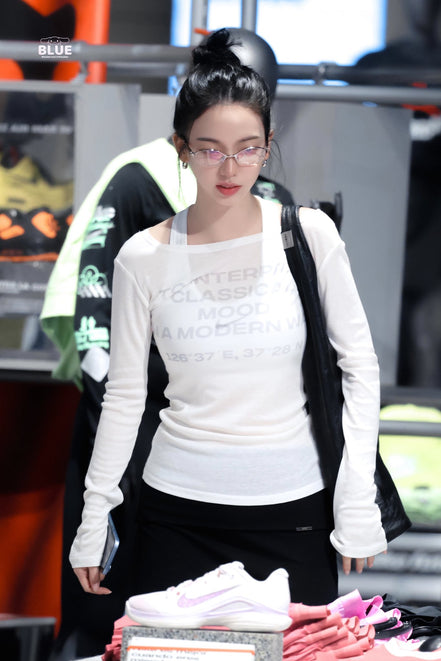 (karina同款) See-through Off-shoulder Long Sleeve (White)