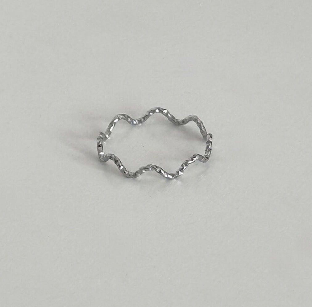 thin wave ring