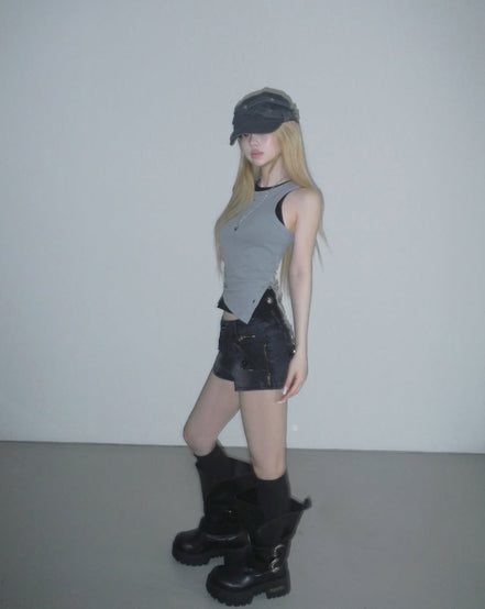 KR BUTTON SLEEVELESS (2 Colors)