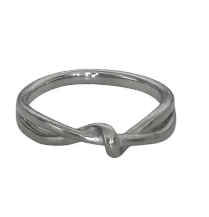 slim knot ring