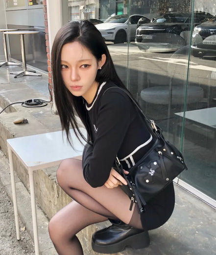 BAEL CROSS LEATHER PATCH MINI SHOULDER BAG
