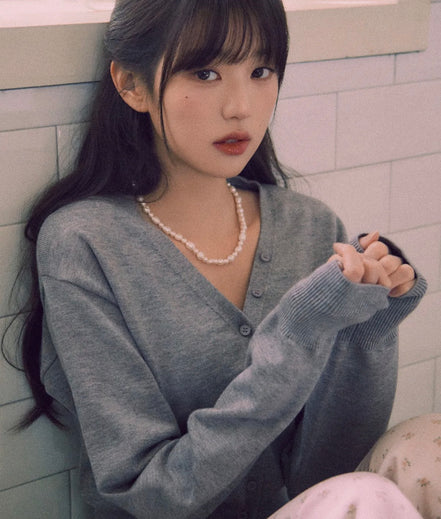V neck basic cardigan (gray)