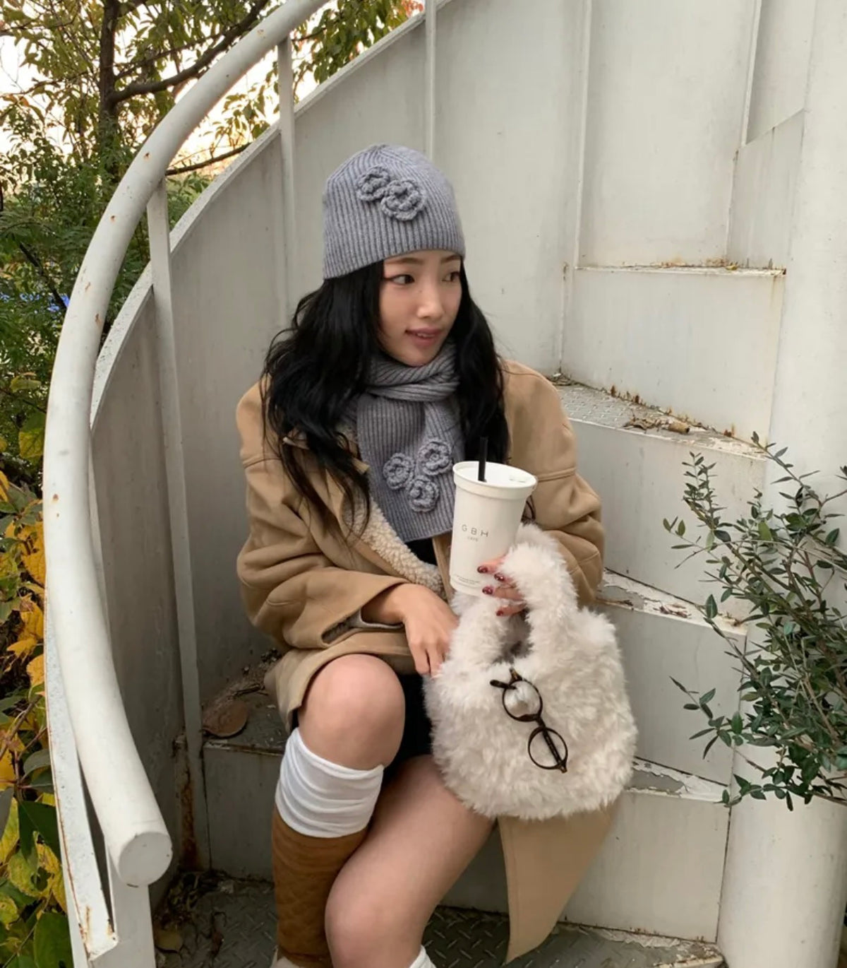 LEE Faux Fur totebag (ivory)