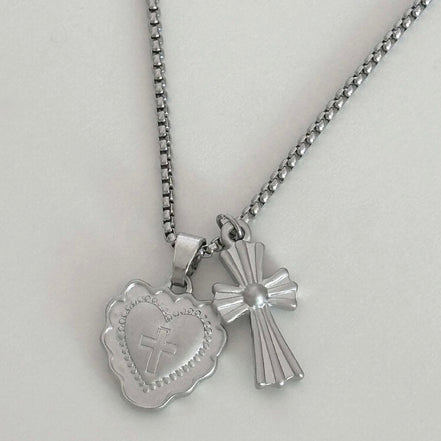 (rei同款) matt heart cross necklace