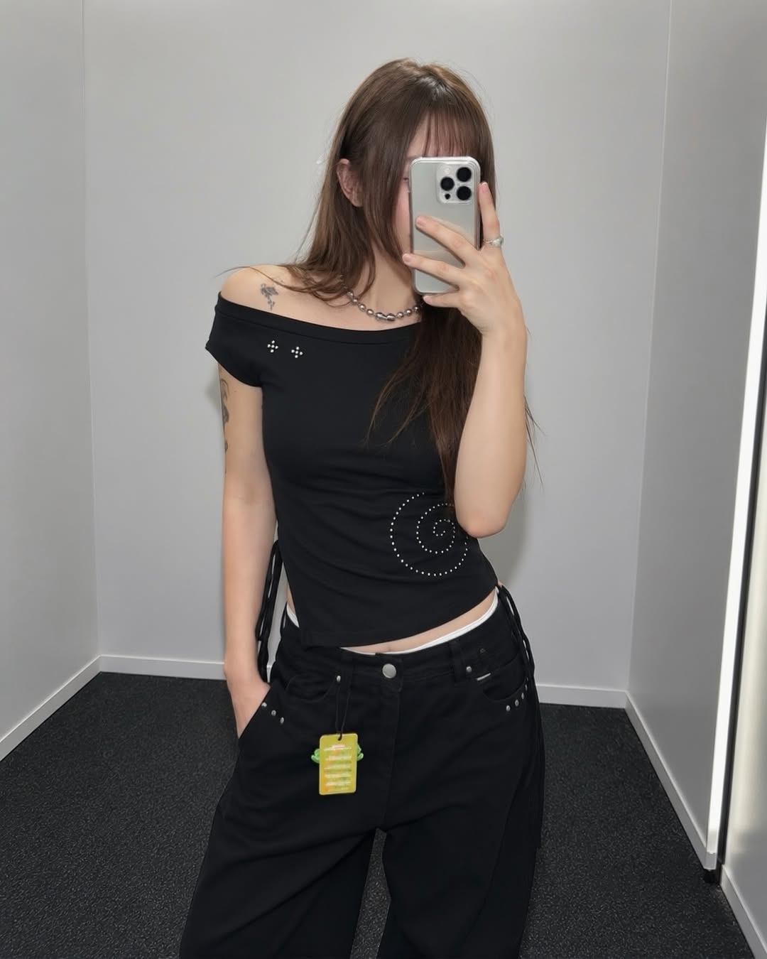 KR stars one off shoulder top (2 Colors)