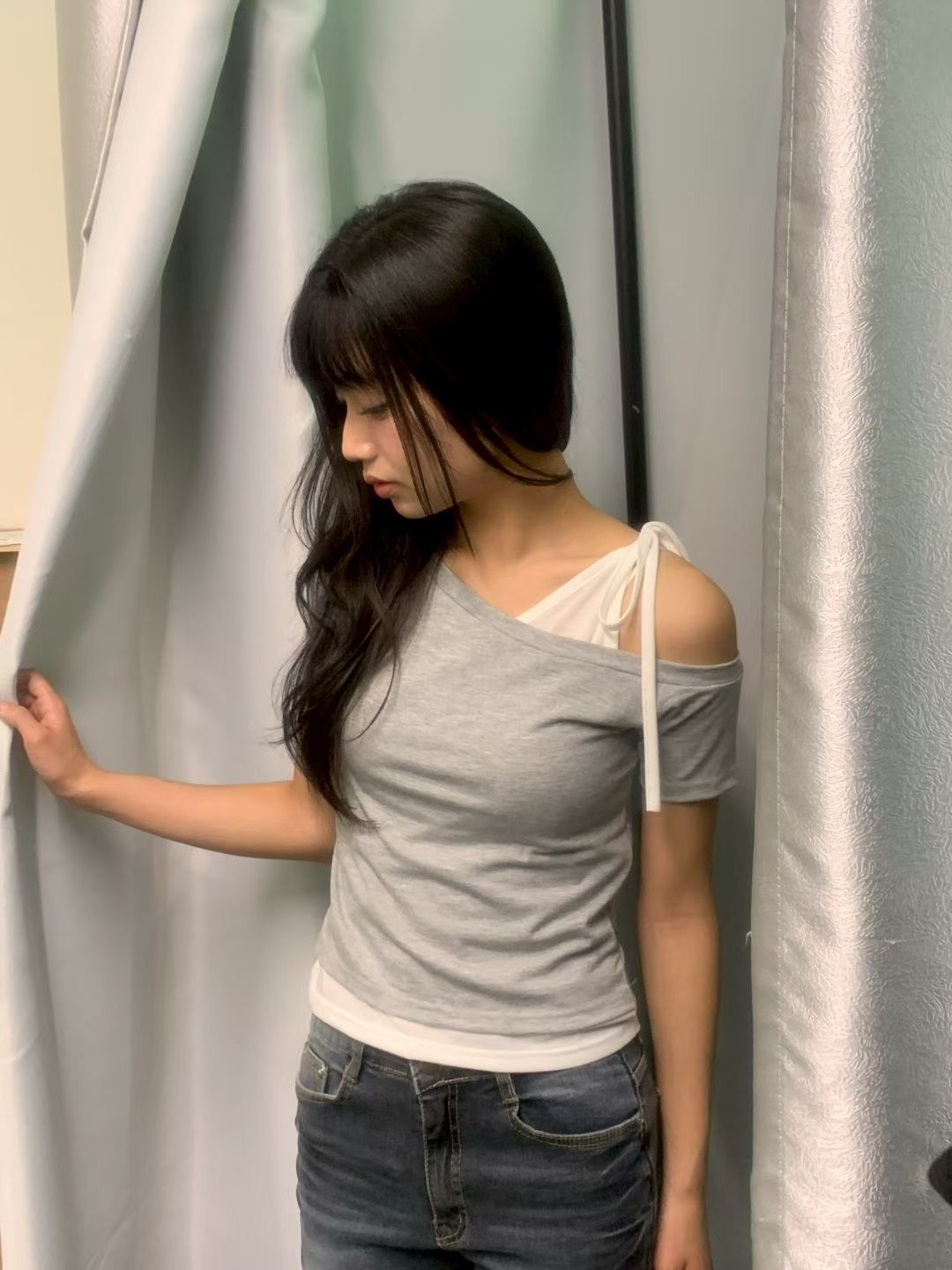 KR HALF SHOULDER SLEEVELS TOP (4 COLORS)