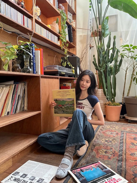 Lost Tourist Tee (Raw/Dusty Navy)