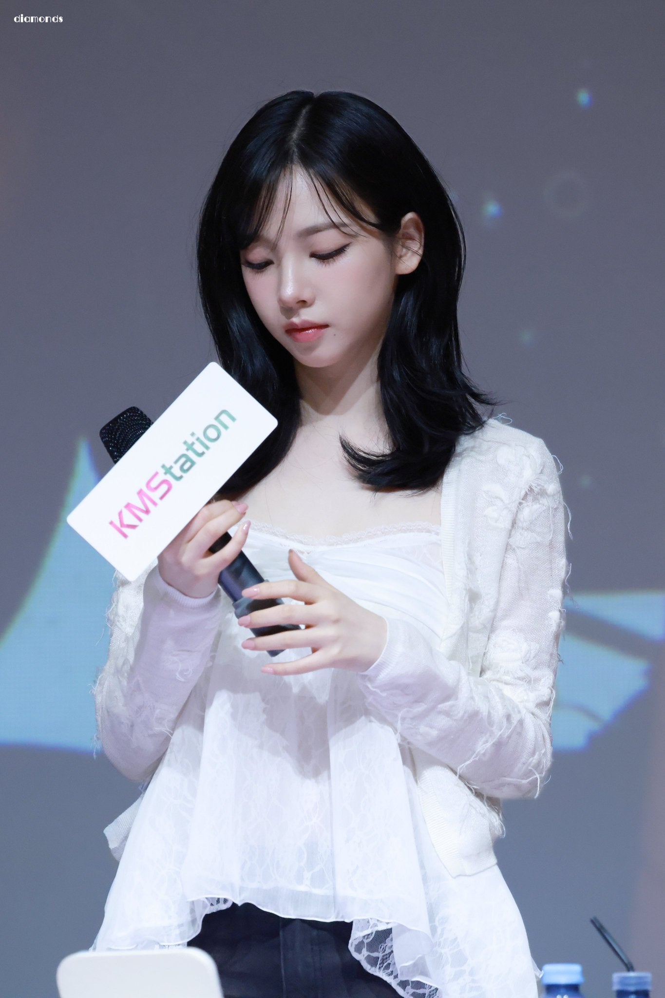 (karina同款) ROSE SHIRRING TOP (white)