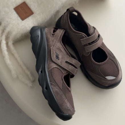 NEW BALANCE BREEZE (BROWN)