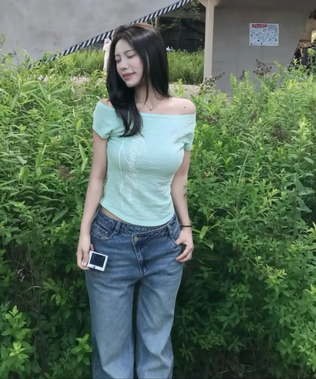 cb horse t (mint)