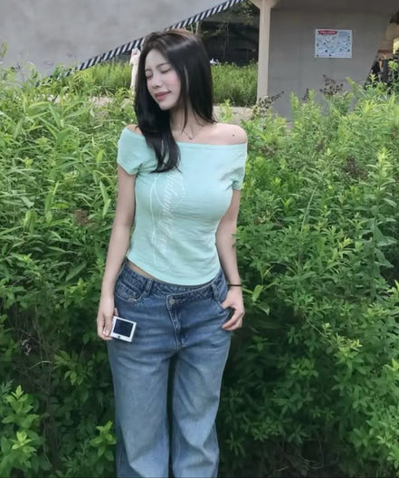 cb horse t (mint)