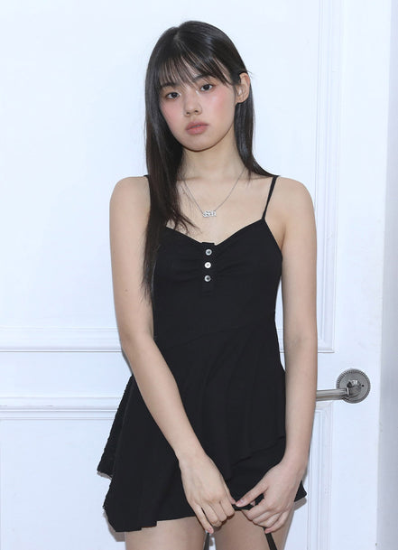PETAL SLEEVELESS (BLACK)