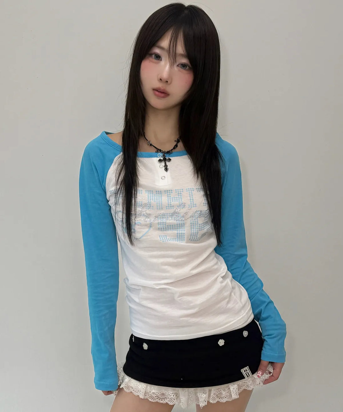 ARCHIVE HOTFIX ONE-OFF RAGLAN LONG-SLEEVE TEE (WHITE MINT)