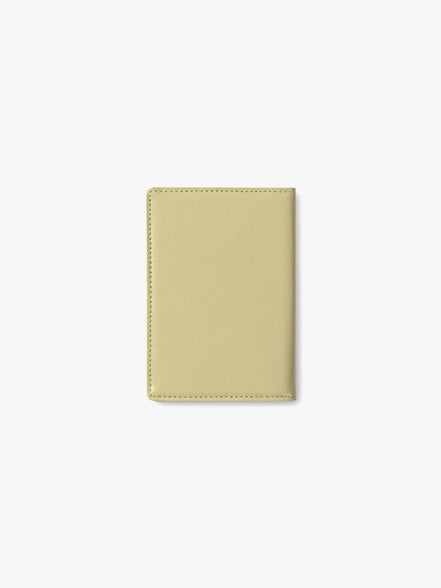 CRINKLE PASSPORT CASE (SOFT OLIVE)