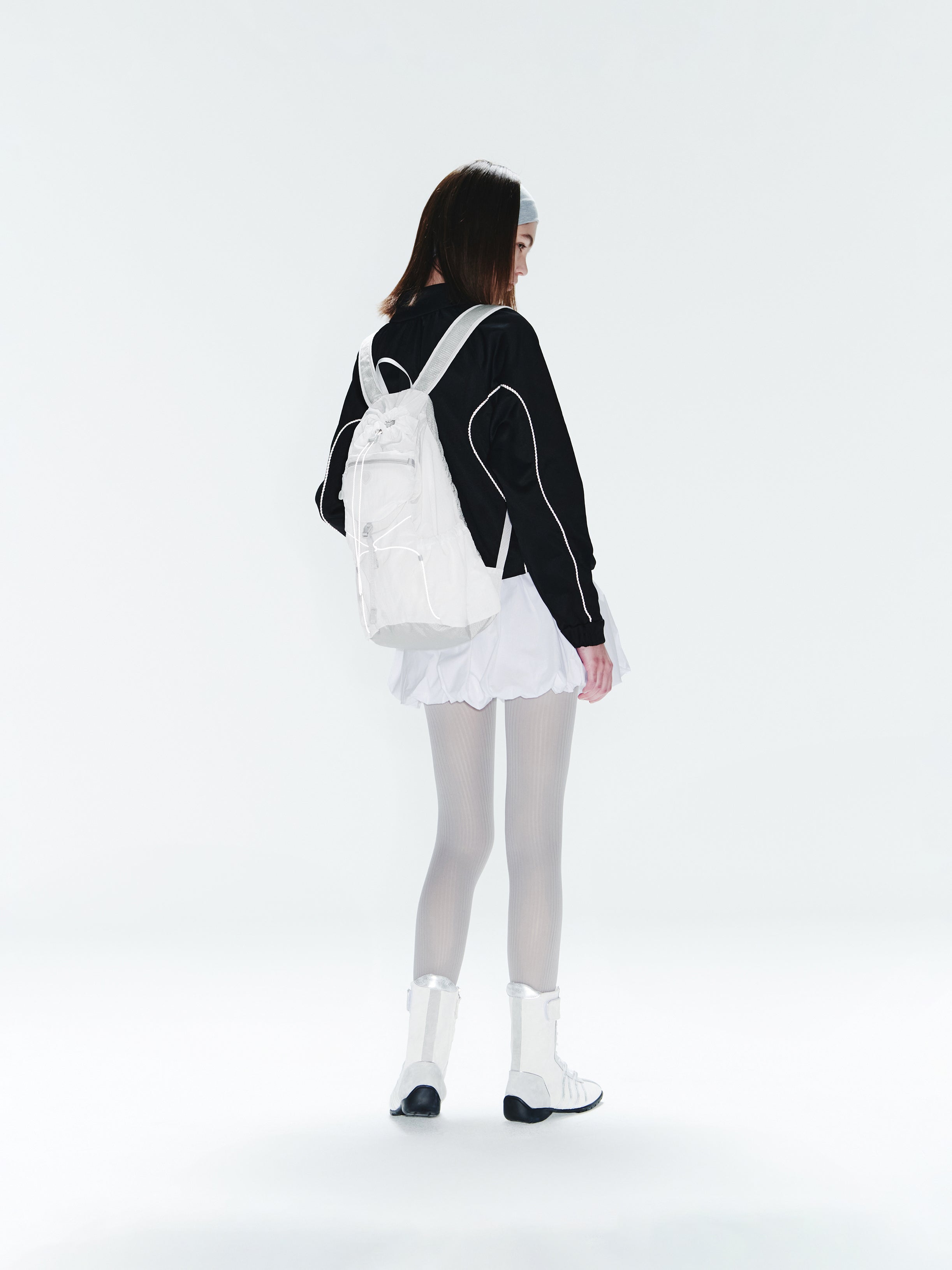 AIRY POCKET BACKPACK (WHITE)