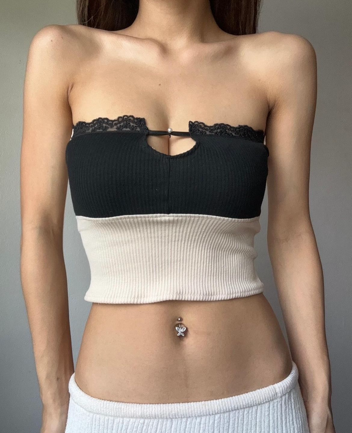 TH SEXY LACE TUBE TOP (BW)