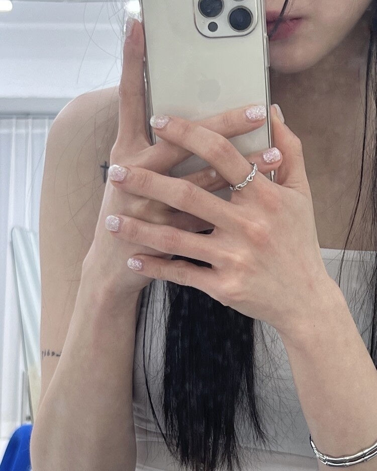 OFUSE - heart knot ring