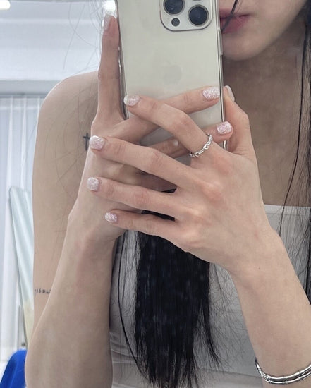 OFUSE - heart knot ring
