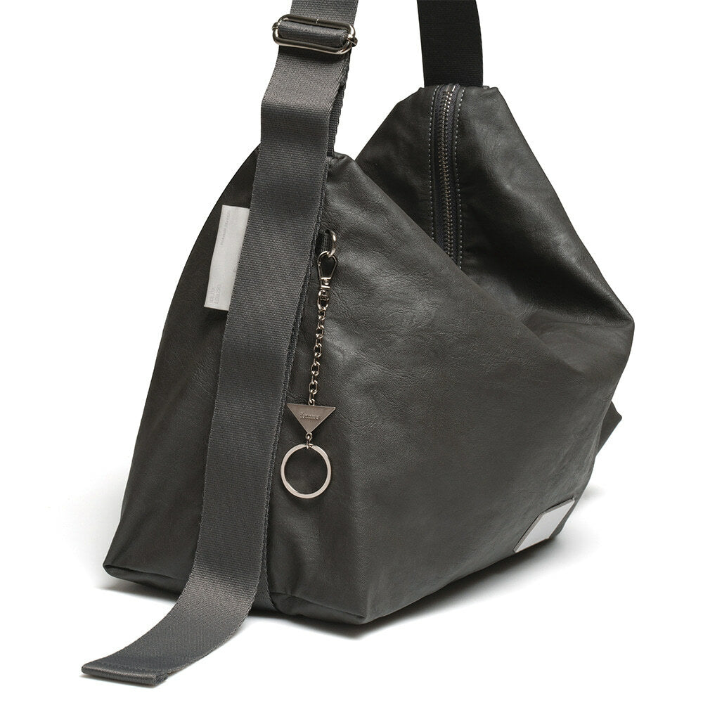 LEATHER HOBO BAG (GREY)