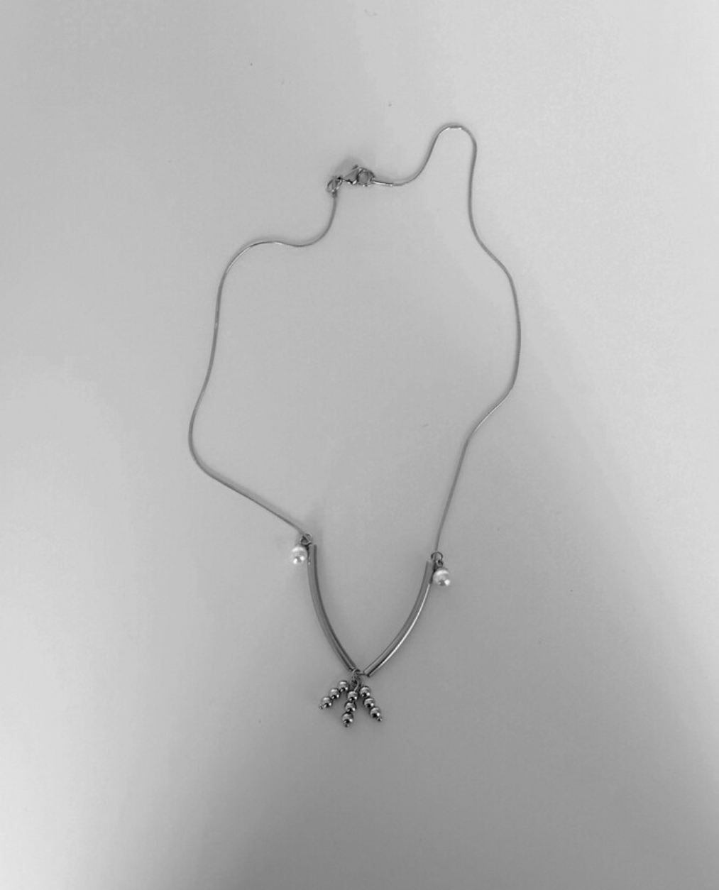 OFUSE - pearl drop necklace (ball)