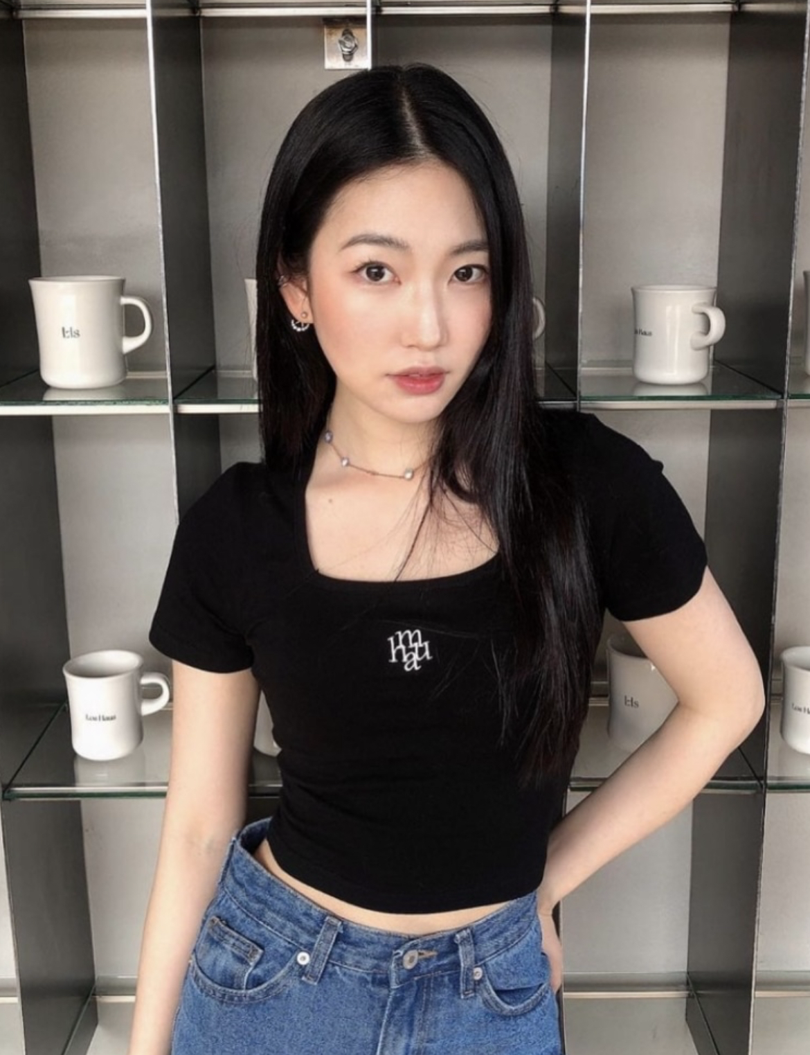 MUAHMAUH - SQUARE NECK CROP T-SHIRT (3 COLORS)