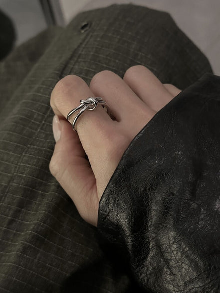 OFUSE - knot ring