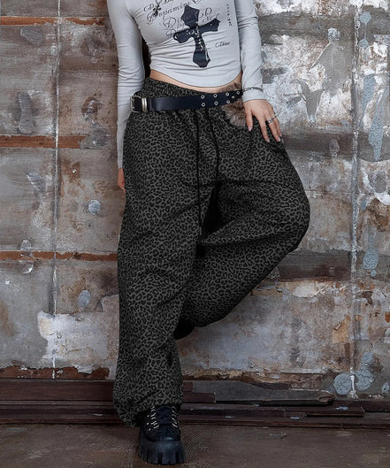 venhit - divine leopard sweatpants