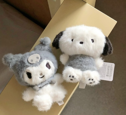 KR SANRIO MONO TONE KEYCHAIN