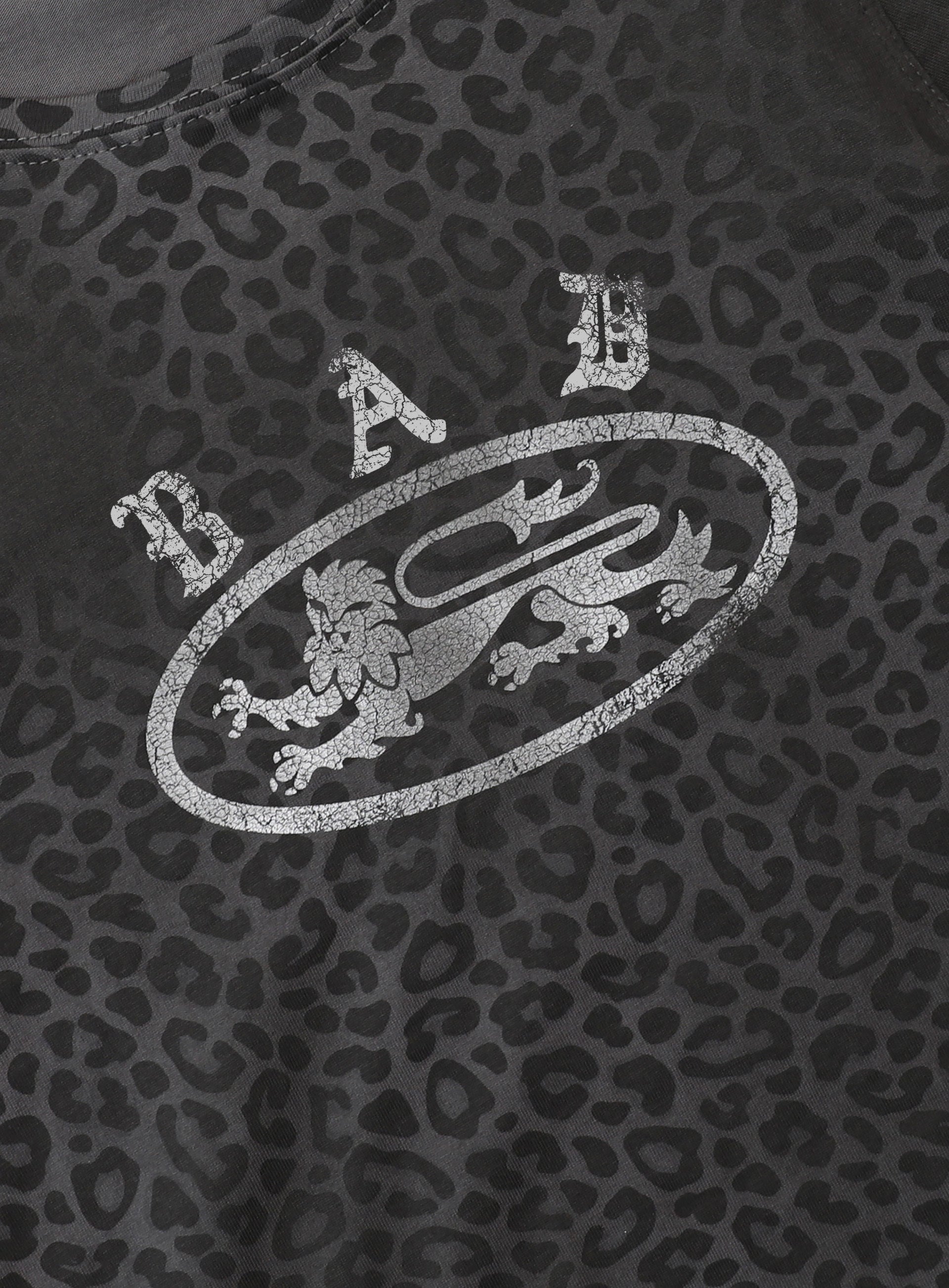 Bad Blood - crack print t-shirt (Black Leopard)