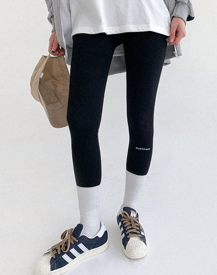 MUAHMUAH- ONE POINT LOGO LEGGINGS