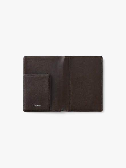 LEO PASSPORT CASE (BROWN)