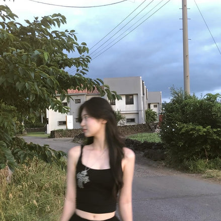 [WONYOUNG同款] illio - LEOPARD CROSS NECKLACE SLEEVELESS (BLACK)