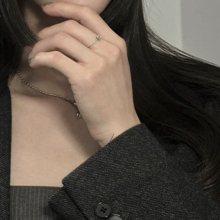 OFUSE - mini rose ring