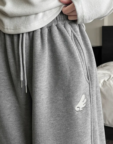KR ANGEL WING FLEECE PANTS (4 COLORS)