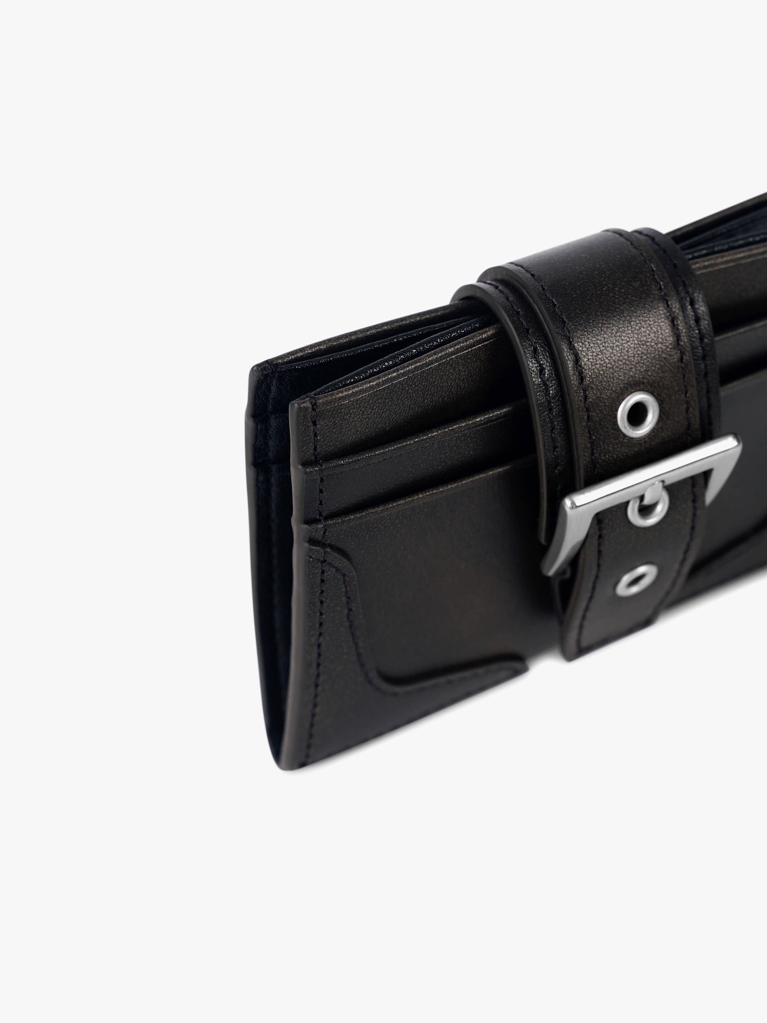 BUCKLE BRIDGE POCKET (BROWN)