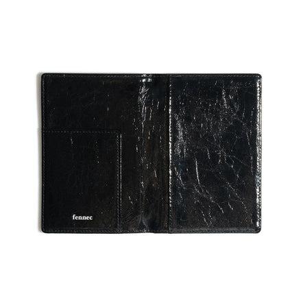 CRINKLE PASSPORT CASE (BLACK)